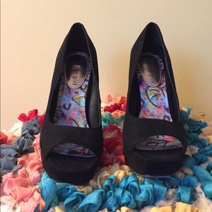 Madden Girl Sofiaa Platform Pumps